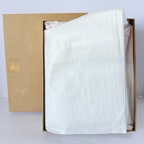 Belleek Ireland Parian China Lithophane “Lovers at Table” Courting Couple - Picture 10 of 12